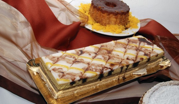 Желирана бисквитена торта