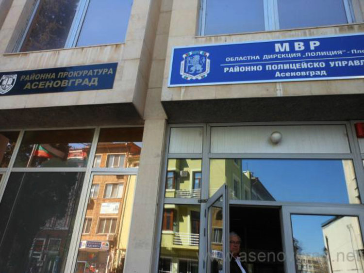Потрошиха хондата на асеновградчанин