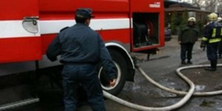 Три пожара в сухи треви без преки материални щети