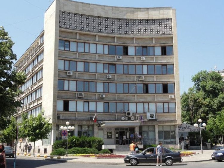 До края на декември ползваме чрез работодател данъчни облекчения за деца