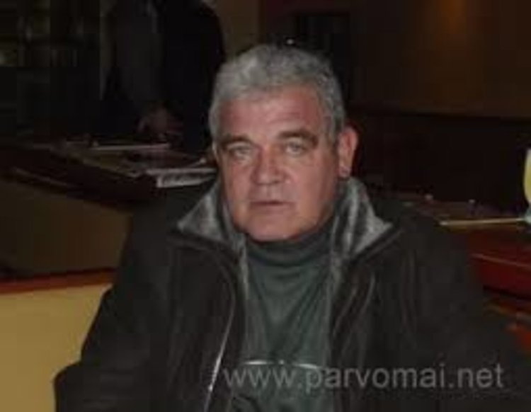 15 машини, оборудвани като снегорини, ще чистят общинските пътища