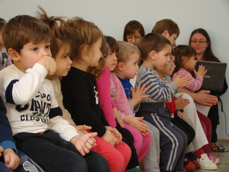 Детските градини в Димитровград работят от днес с намален капацитет