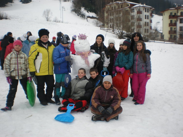 Чепеларе спортува в чест на Катя Дафовска, игри и забава от връх "Мечи чал" до училищния двор