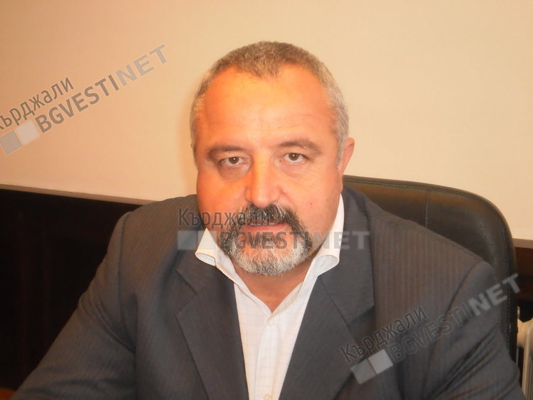 Над триста двойкаджии се явяват на матурата по български в Кърджалийско, скъсани са в предишни години