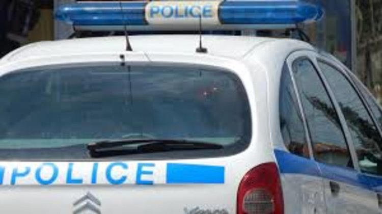 След здрав запой 24 годишен вилня в Чепеларе, потроши 10 коли и имущество