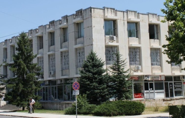 Кредитни консултанти, старши инспектор и старши специалист търсят на трудовата борса в Димитровград