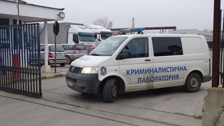 Поне половин милион откраднати от митницата в Благоевград
