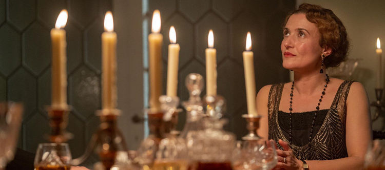 Кралицата на криминалистиката в „Агата и проклятието на Ищар“ по Epic Drama