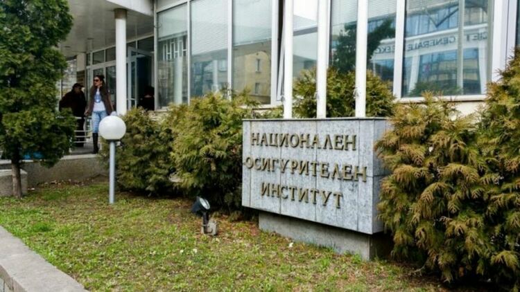 Изплащането на преизчислените пенсии и добавката от 60 лв. започва на 7 януари