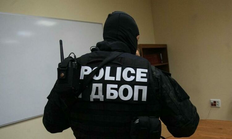 Акция на ГДБОП в София и няколко области в страната, има задържани