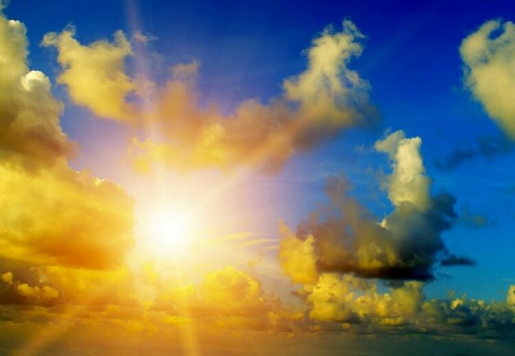 Няколко градуса по-ниски температури, очакват се и валежи с гръмотевици след обяд