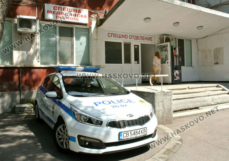 Мъж е в хасковската болница след удар от кола