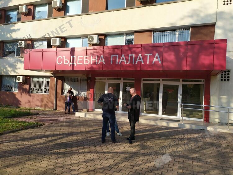   Кърджалийки осъдиха Община Кърджали, за травми получени при падане на неравни тротоари по централни булеварди