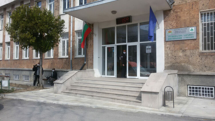 Нови ваксини срещу COVID-19 и мобилни екипи за трудноподвижни лица в област Смолян