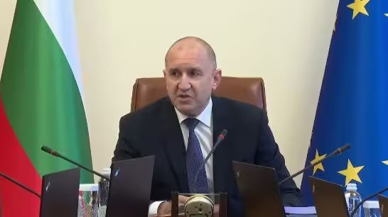 Радев потвърди, че МОН ще смени модела ''парите следват ученика''