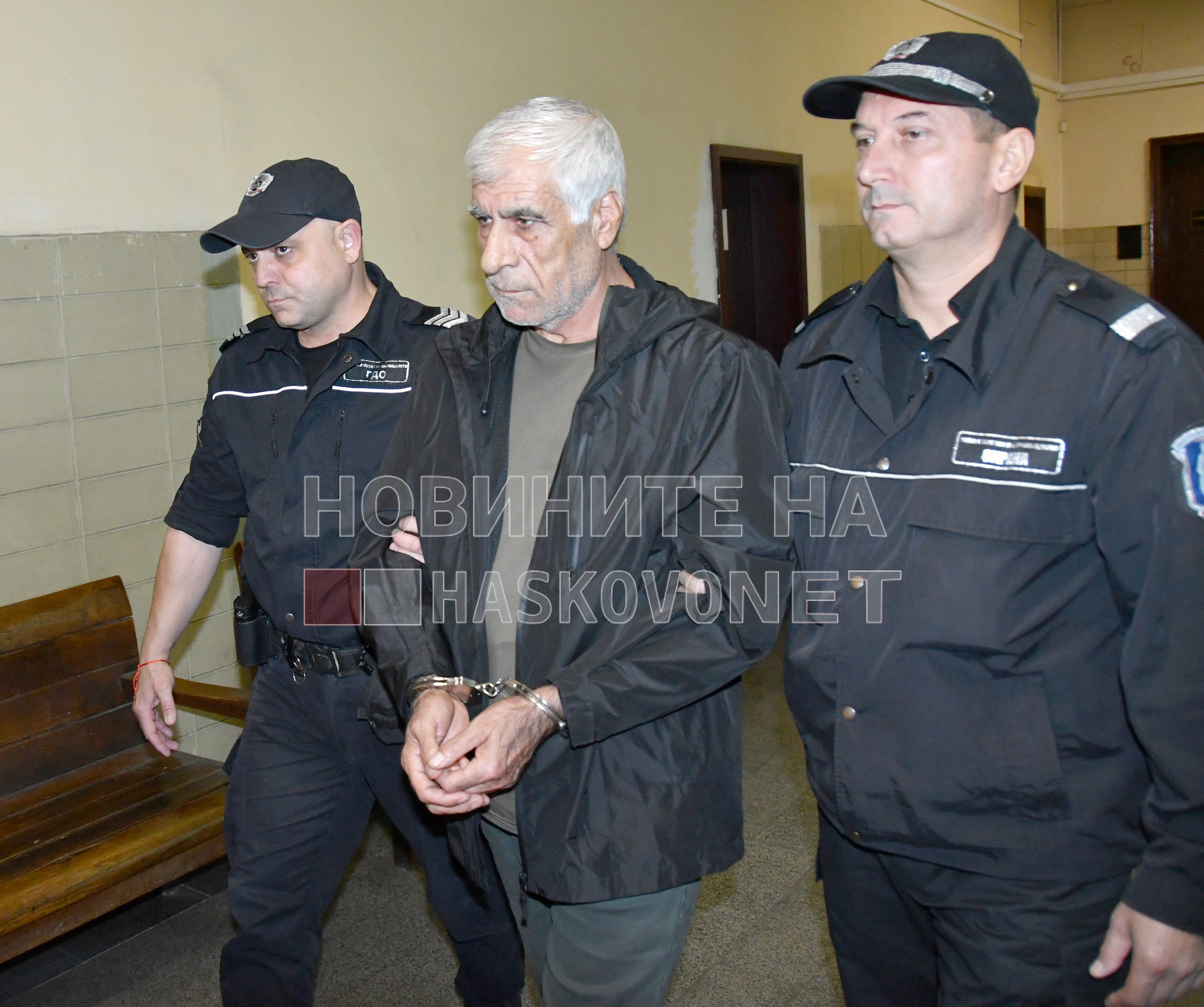Задържаният при опит за контрабанда на 57 кг марихуана остава в ареста