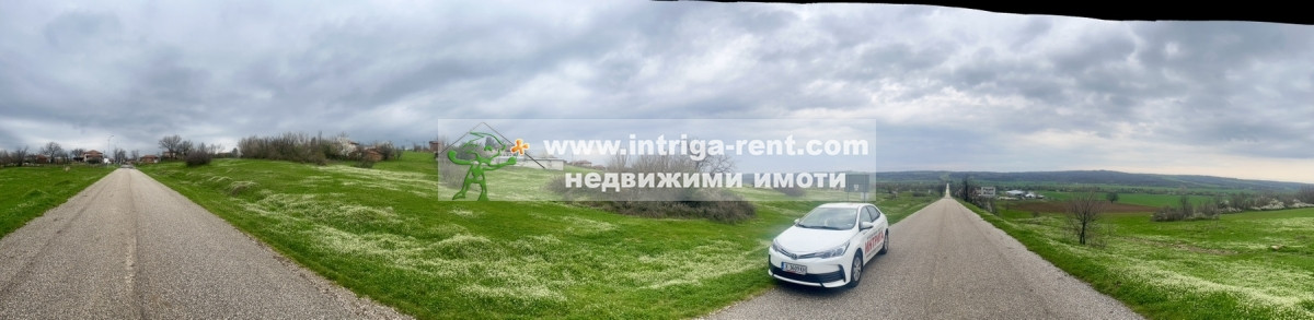 №4078 Панорамен селски имот в регулация с огромна площ в началото на село Родопи, Хасково!