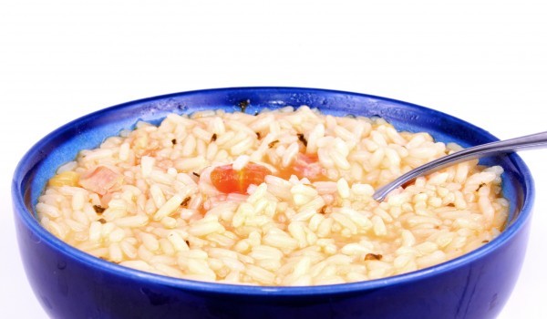 Млечна супа с ориз и мента